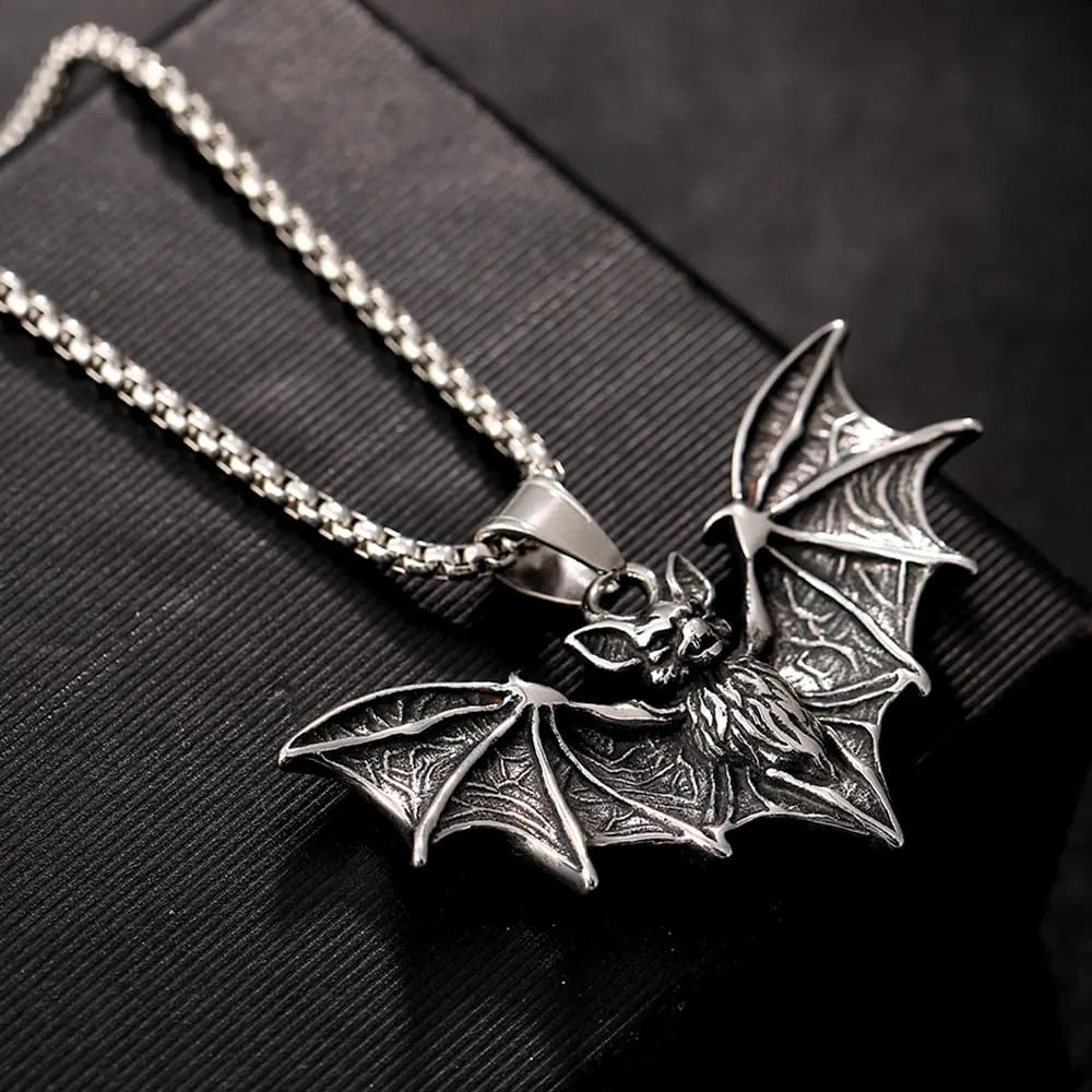 Gothic Stainless Steel Vampire Bat Pendant Halloween Jewelry