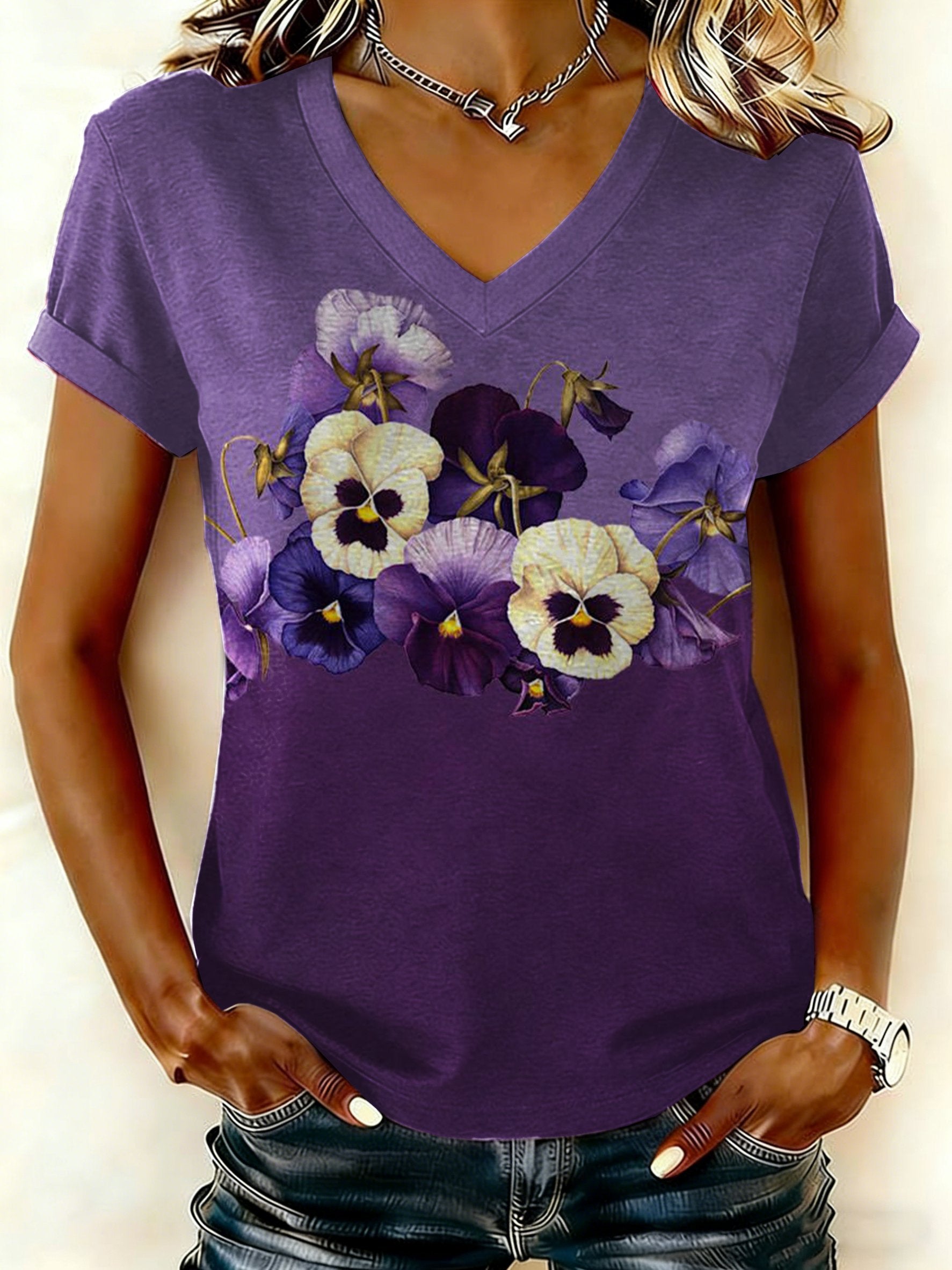 Women's Purple Floral Art Print V Neck T-shirt