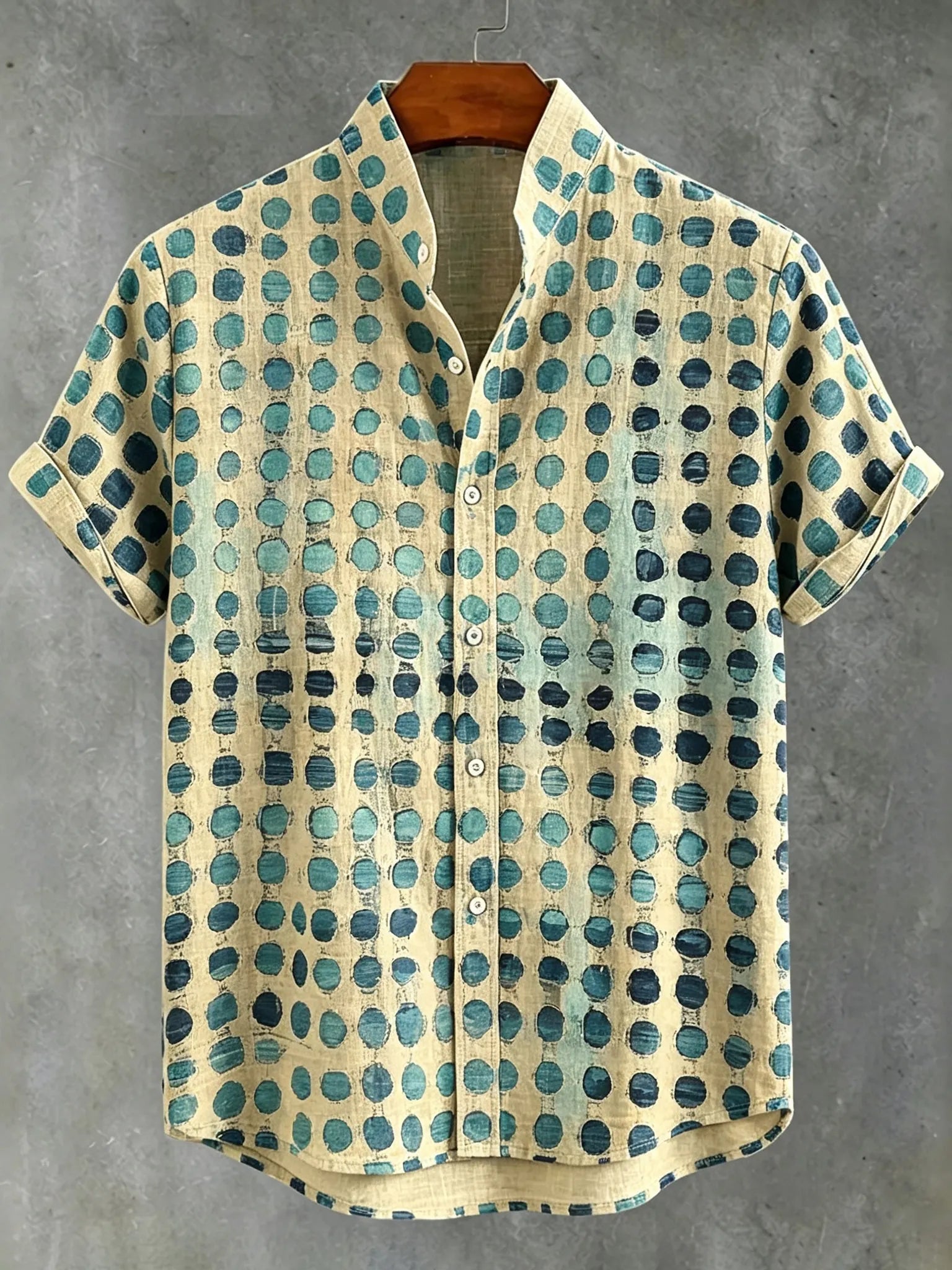 Abstract 70s Hippie Gradient Teal‐blue Distressed Oval‐dot Art Print Men's Short Sleeve Button Up Shirt