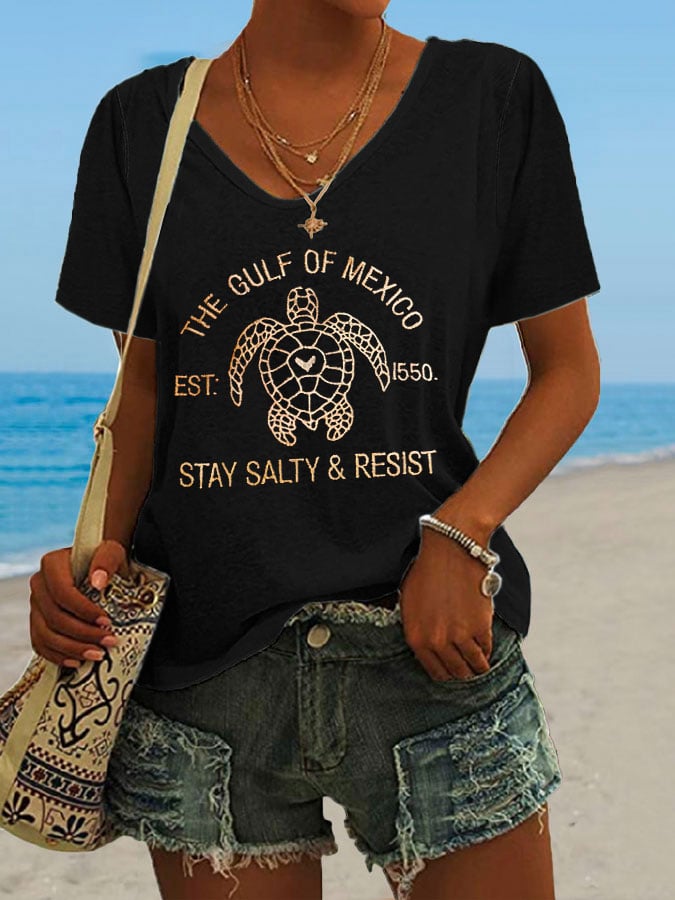 Women's Retro Gulf Of Mexico Est 1550 Stay Salty And Resist Print T-Shirt