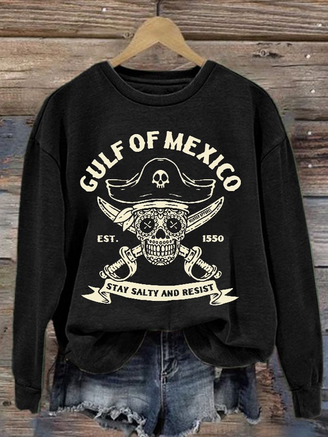 Women's Retro Gulf Of Mexico Est 1550 Stay Salty And Resist Print Sweatshirt