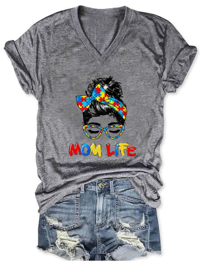 V-neck Autism Awareness Mom Life Print T-Shirt