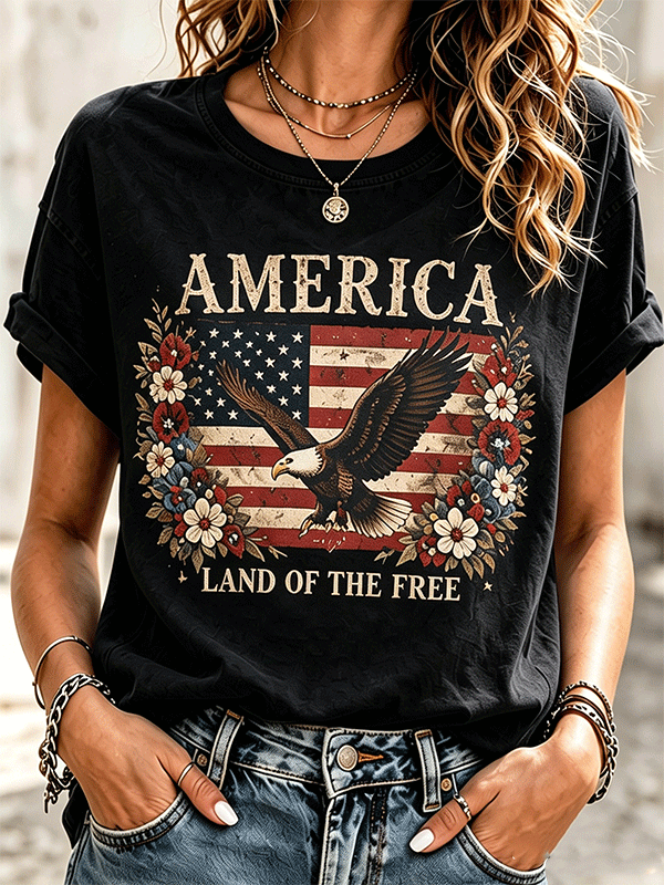 Women's America Land of the Free Eagle Flag Floral T-Shirt