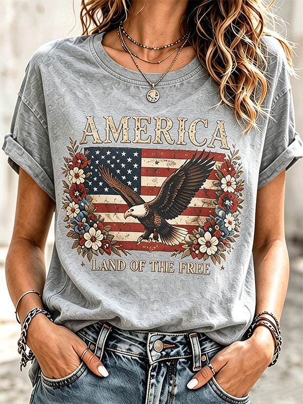 Women's America Land of the Free Eagle Flag Floral T-Shirt