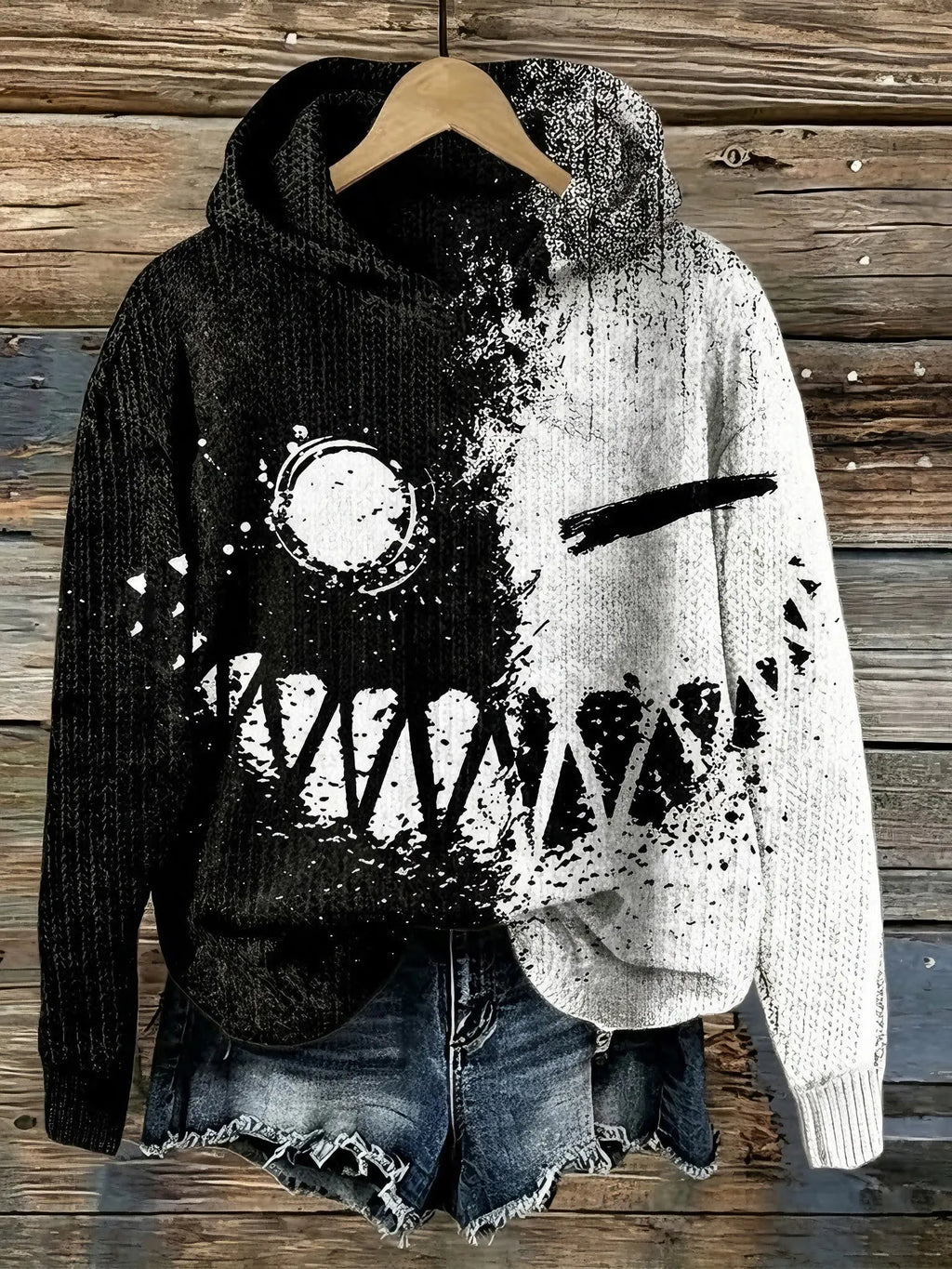 Women's Halloween Smiley Face Print Sweater