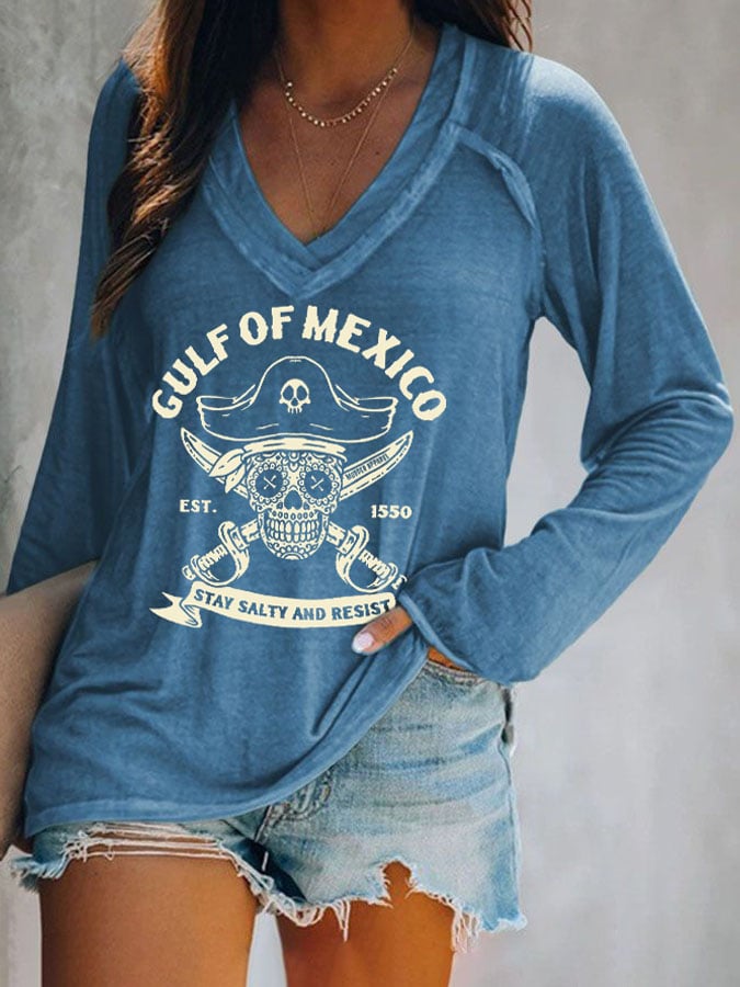 Women’s Retro Gulf Of Mexico Est 1550 Stay Salty And Resist Print T-Shirt