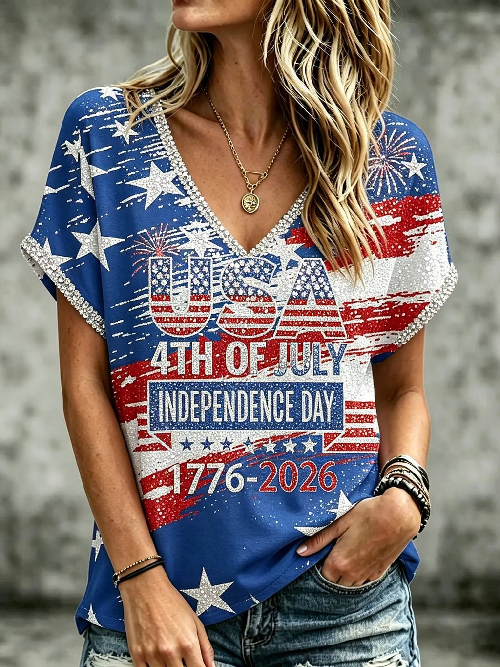 Women's American Flag And Letter Print Sequined V-neck T-shirt