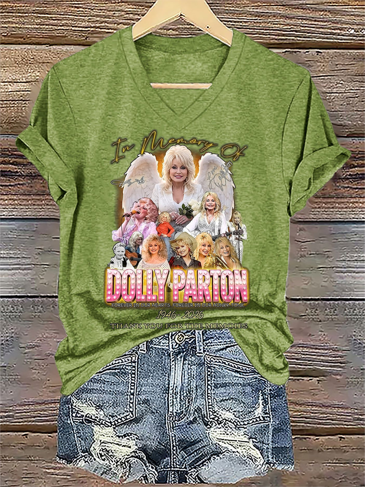 V-Neck Retro Queen Of Country Print T-Shirt