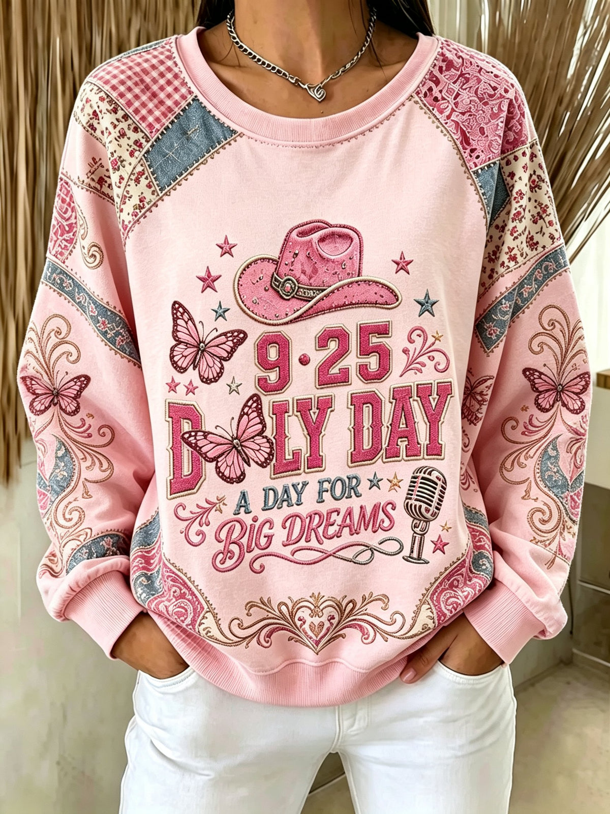 Women's Forever Our Queen of Country Print Sweatshirt