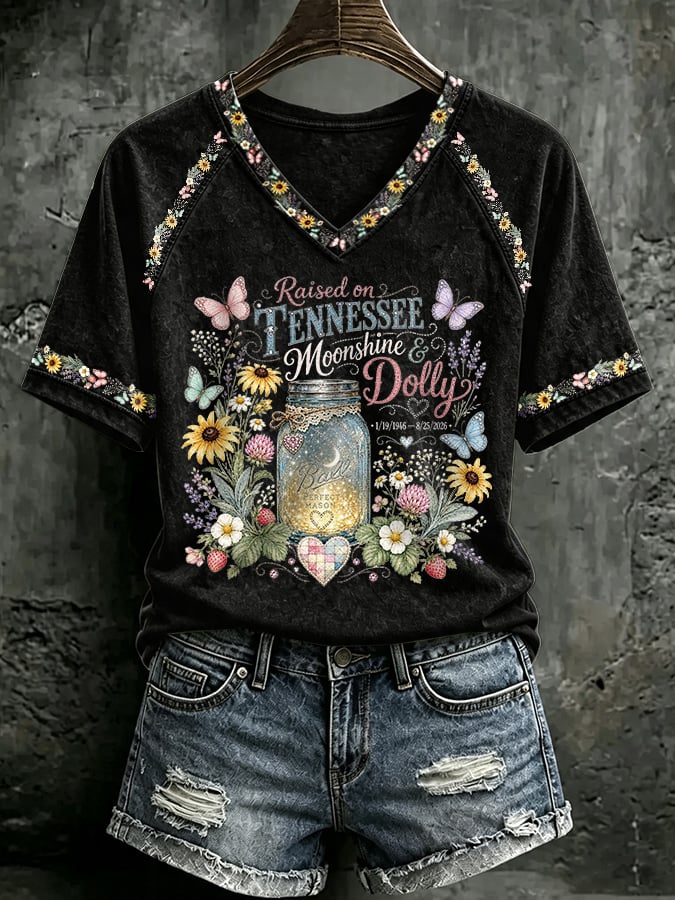 V Neck Retro Raised On Tennessee Moonshine Print T-Shirt