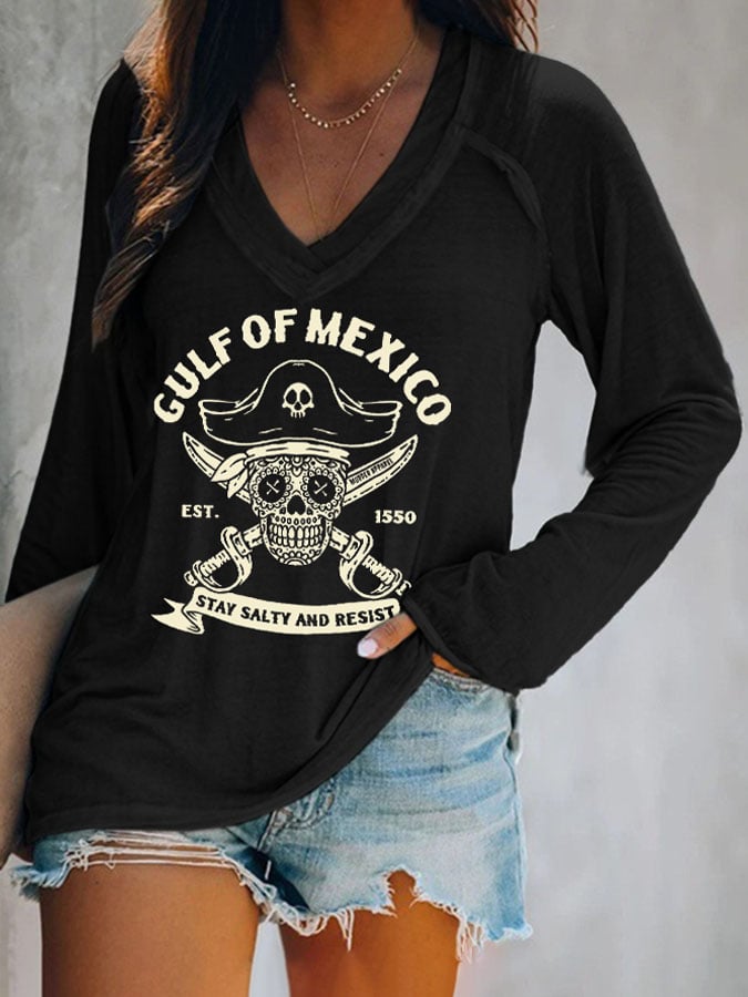 Women’s Retro Gulf Of Mexico Est 1550 Stay Salty And Resist Print T-Shirt