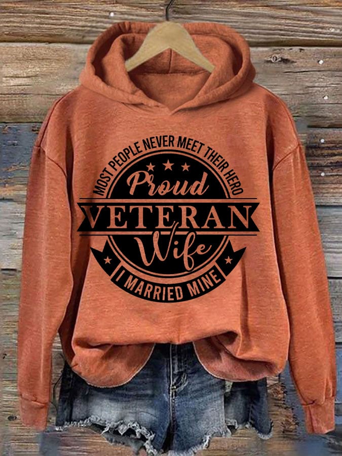 Women's Proud Veteran Wife Print Hoodie