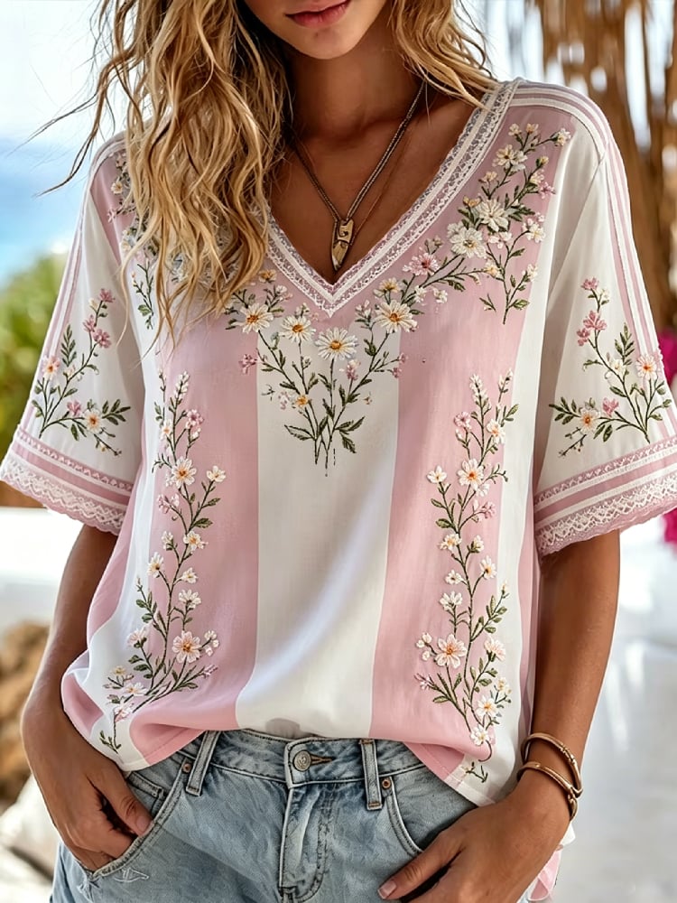 Women's Casual Retro Floral-Print Breast Cancer Awareness T-Shirt