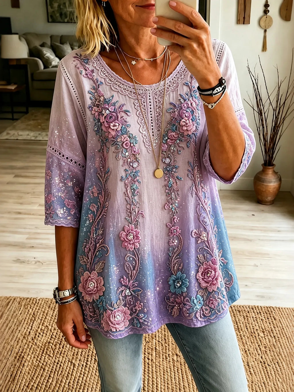 Women's Retro Boho Floral Embroidered Gradient Art Casual T-shirt