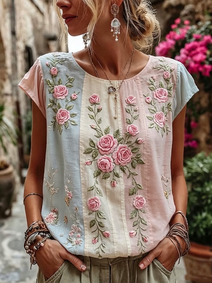 Women's Casual Retro Short-Sleeve Top with Floral Breast Cancer Awareness Print