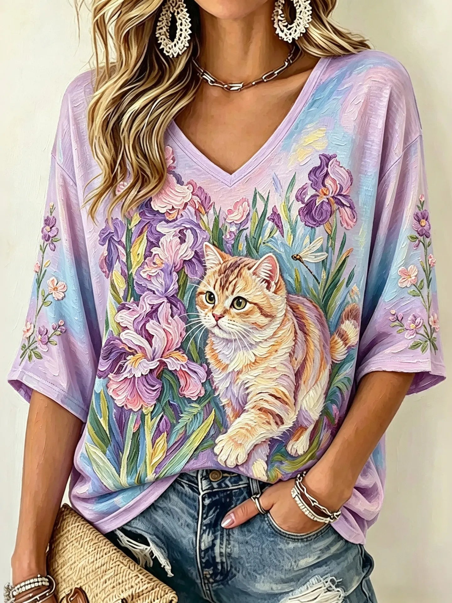 Women's Cat Among Flowers Oil Painting Print Linen Blend T-shirt