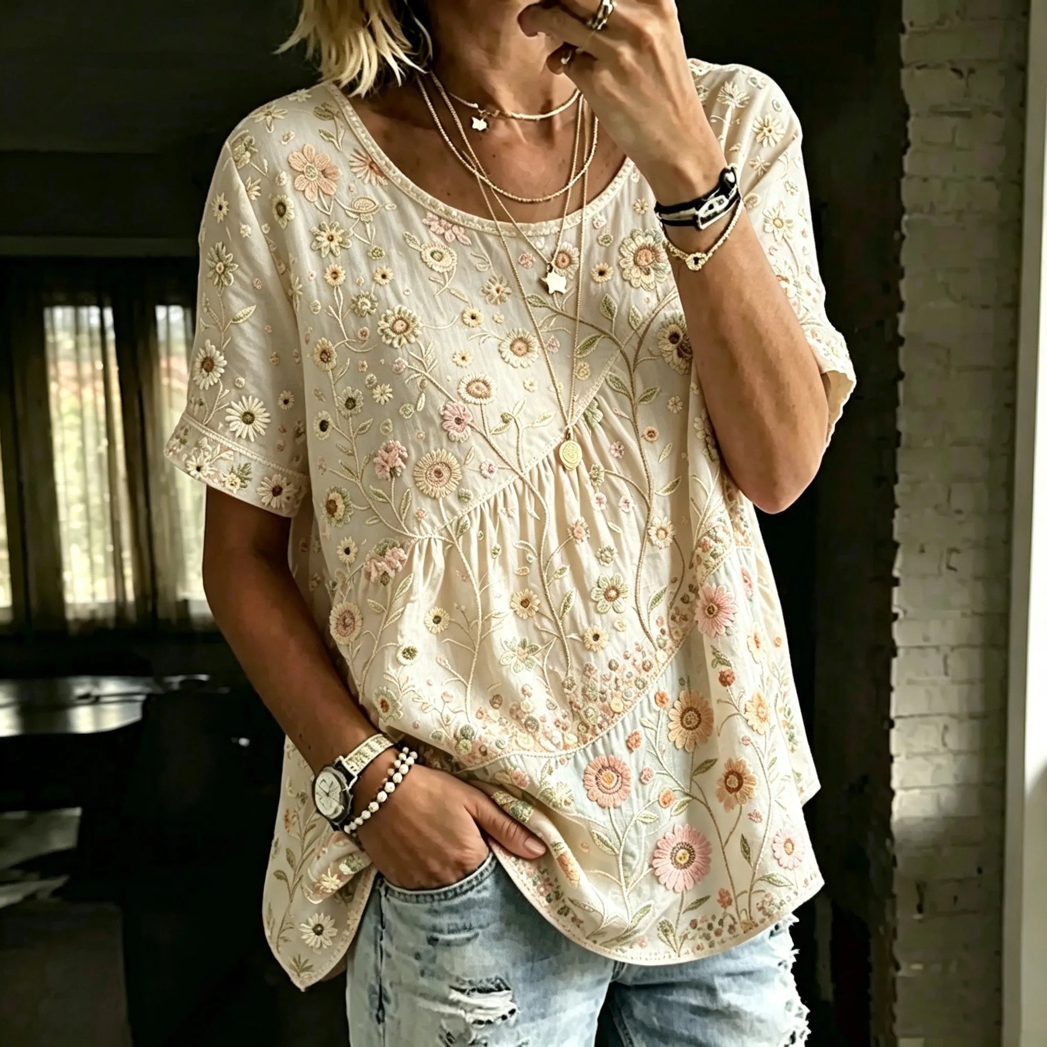 Women's Retro Bohemian Hippie Style Floral Embroidered Print Top