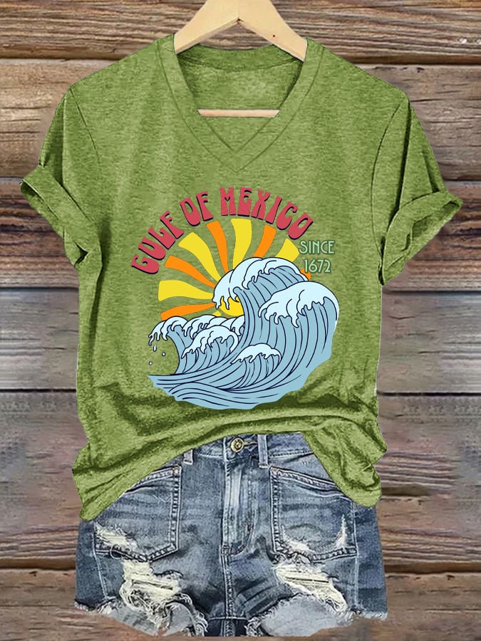Women's Gulf Of Mexico Printed V Neck T-Shirt