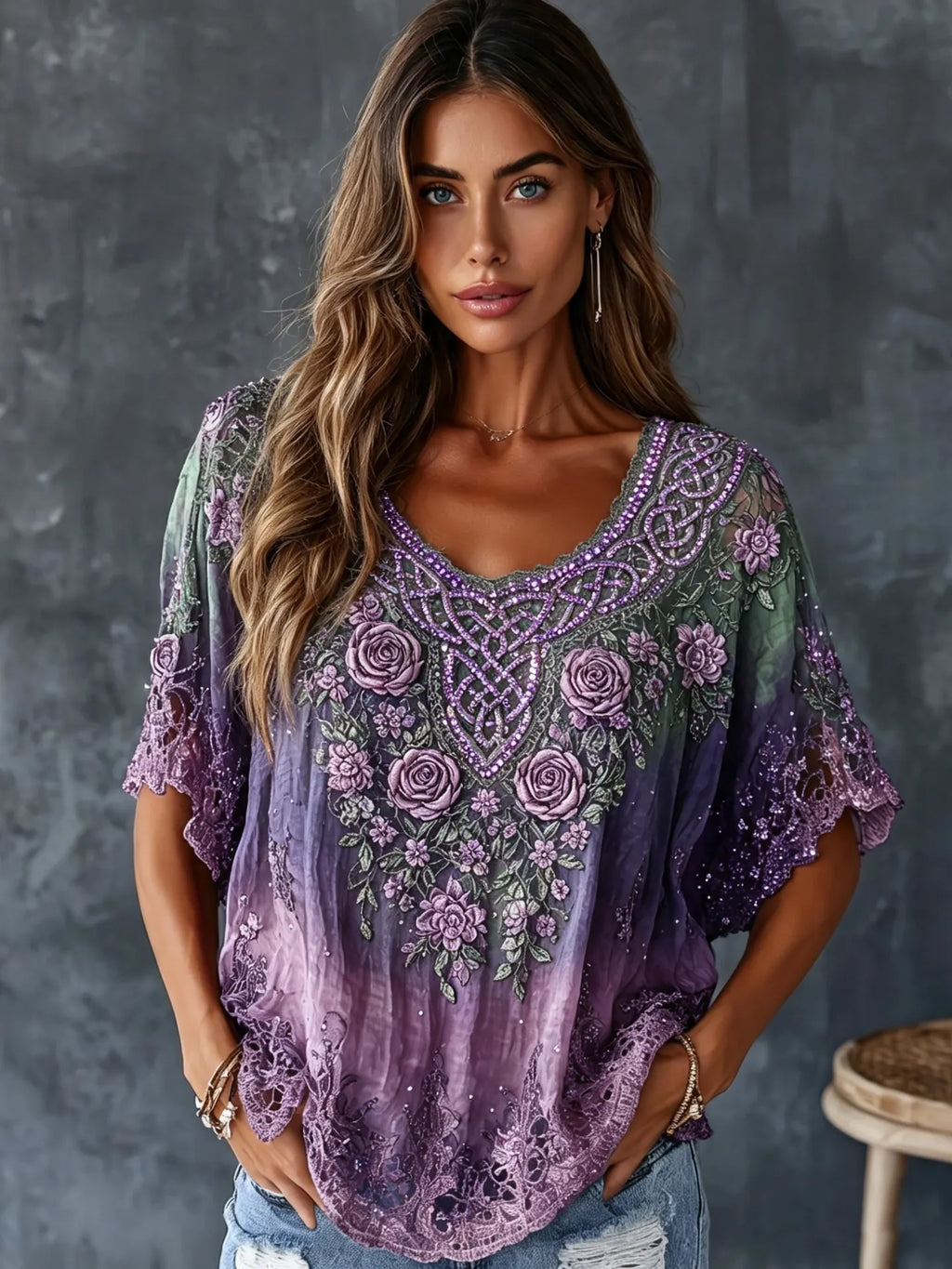 Women's Retro Celtic Knot Floral Gradient Pattern Casual Crew Neck T-shirt