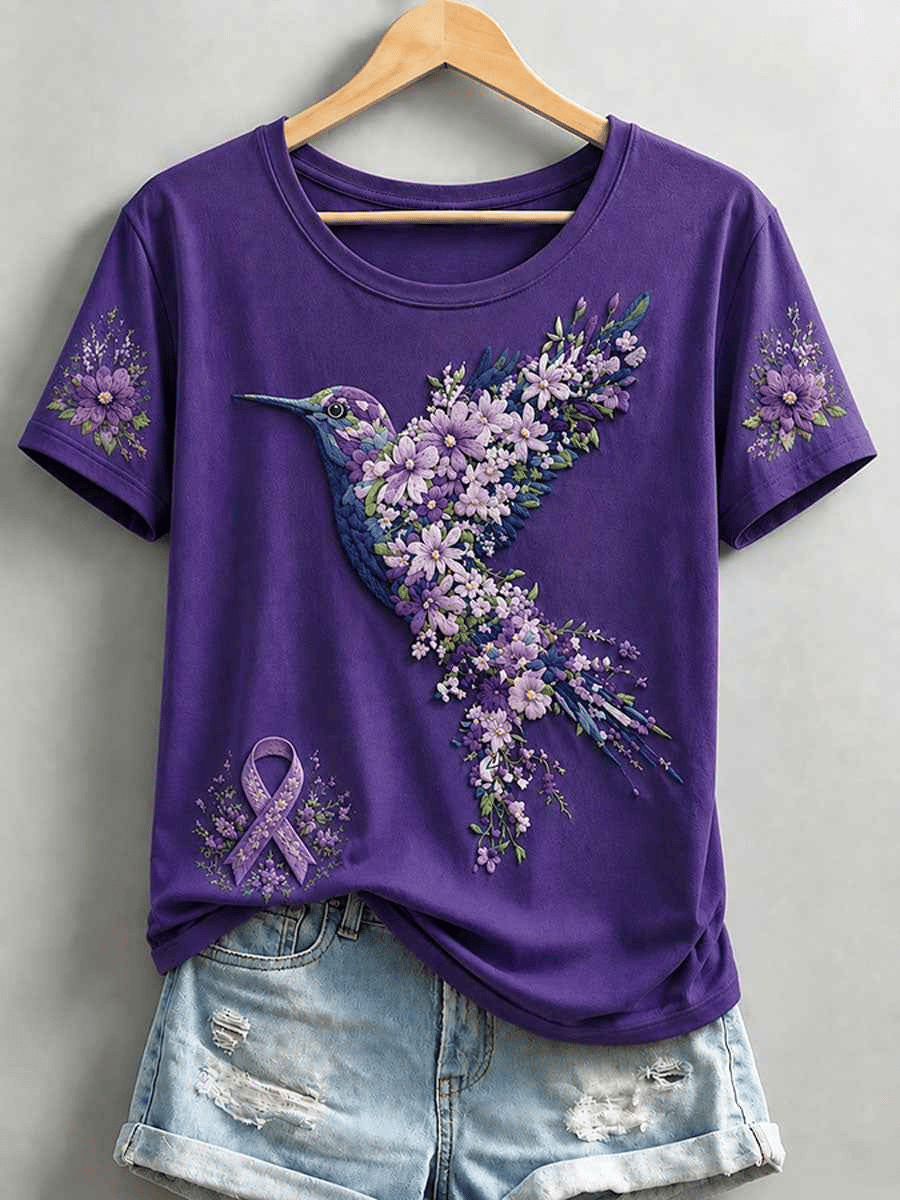 Women's Retro Hummingbird And Floral Print Comfortable T-Shirt