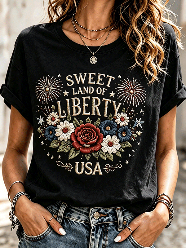 Women's Sweet Land of Liberty Floral USA Patriotic T-Shirt