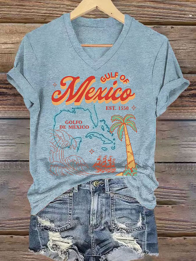 V-neck Retro Gulf Of Mexico Est.1550 Print T-Shirt
