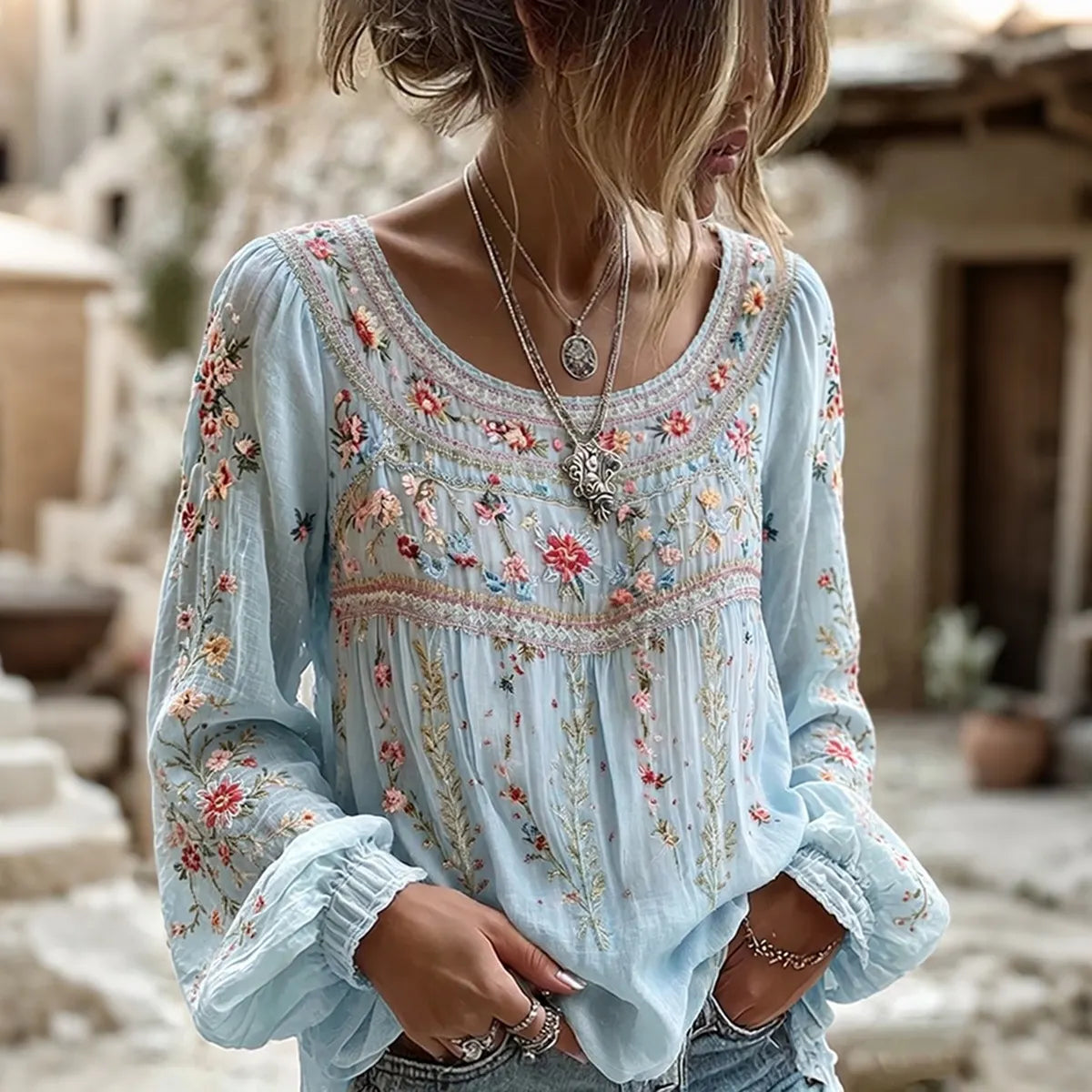 Women's Retro Bohemian Floral Embroidery Pattern Casual T-shirt