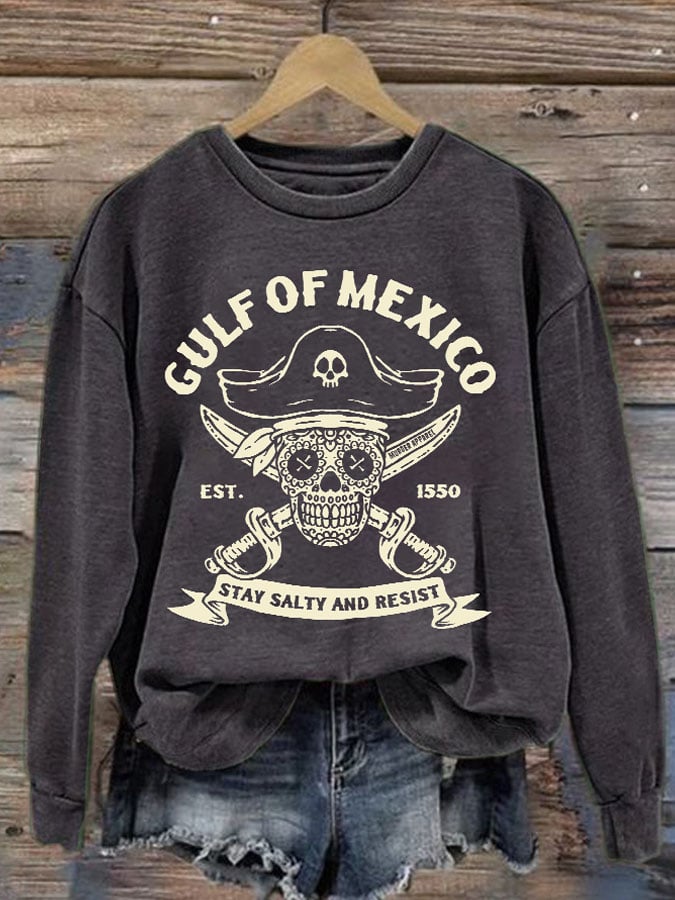 Women's Retro Gulf Of Mexico Est 1550 Stay Salty And Resist Print Sweatshirt