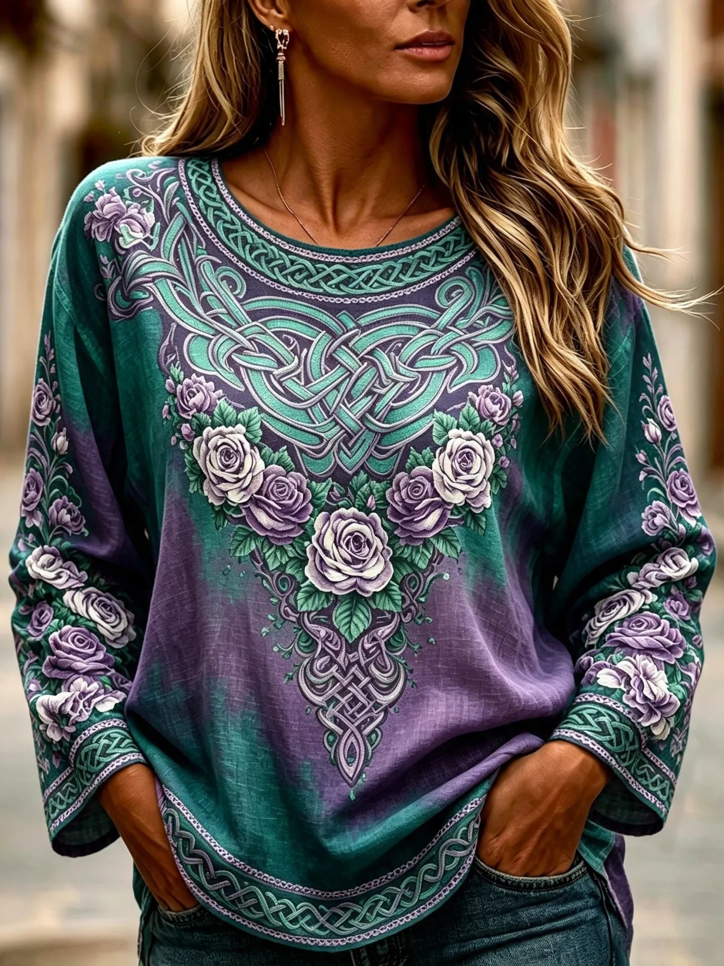Women's Retro Celtic Knot Floral Gradient Pattern Casual T-shirt