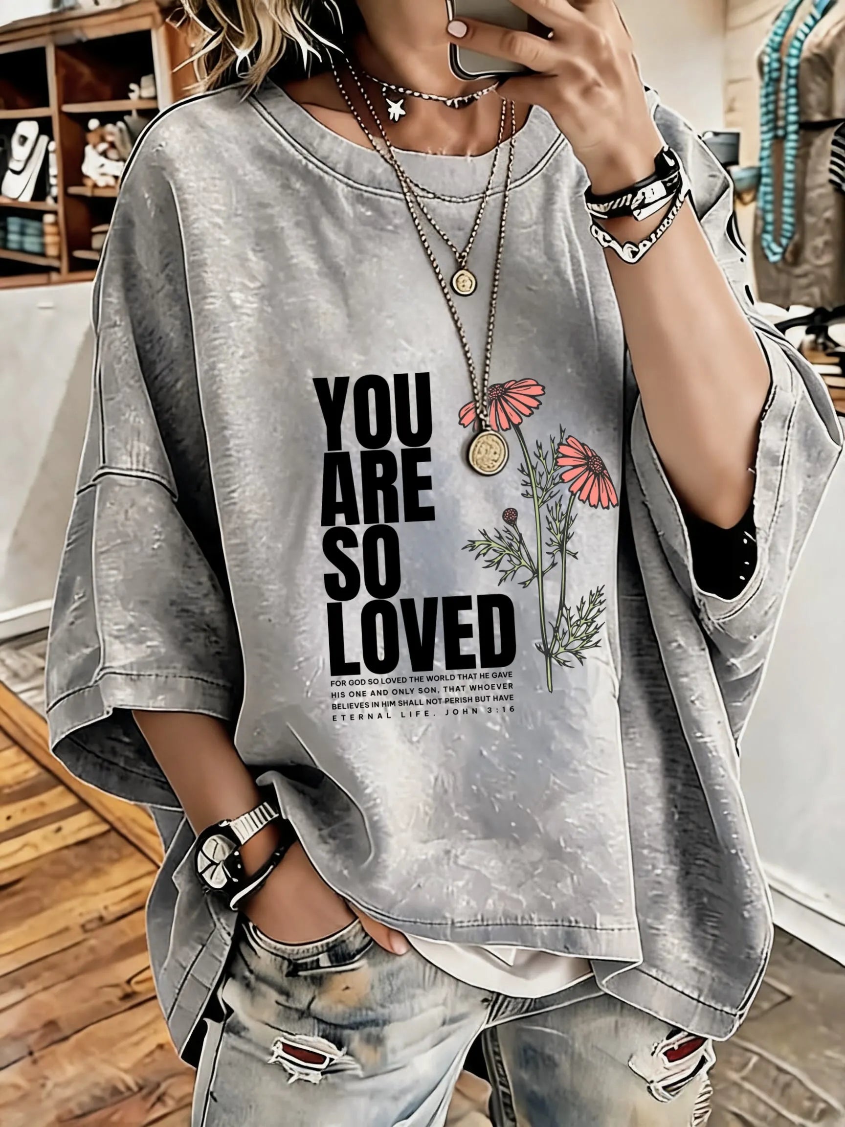 Women'S Vintage Distressed Washed You Are So Loved Oversized T-Shirt