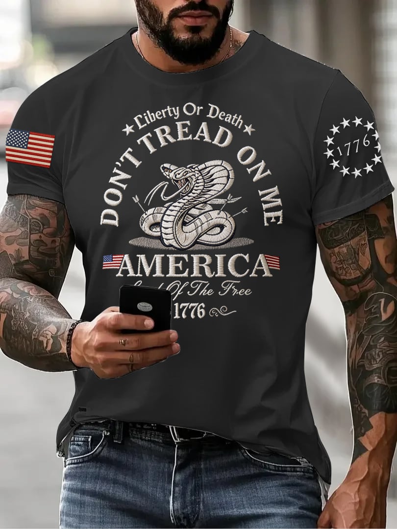 Men's "Don't Tread on Me" Printed Short-Sleeve T-Shirt
