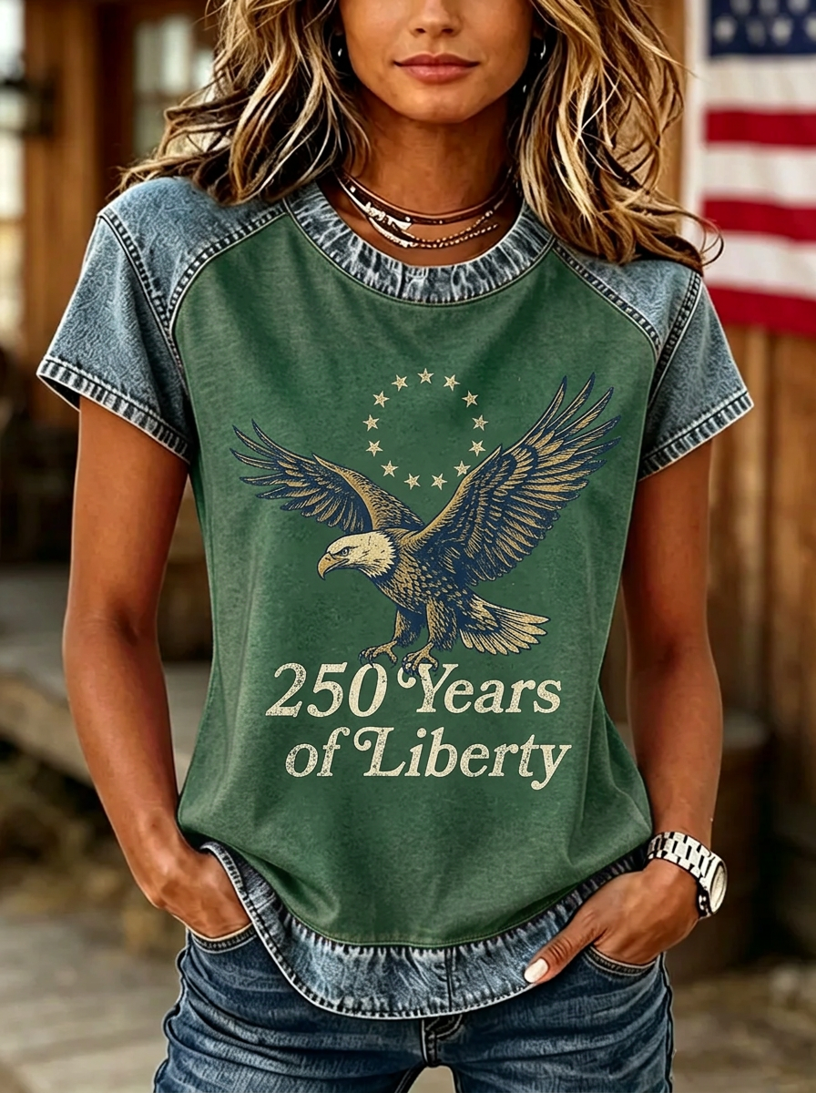 Women's Independence Day Western Eagle 250 Years of Liberty Printed T-shirt