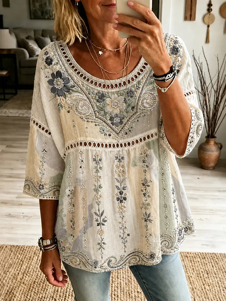 Women's Vintage Floral Embroidered Art Crew Neck T-shirt