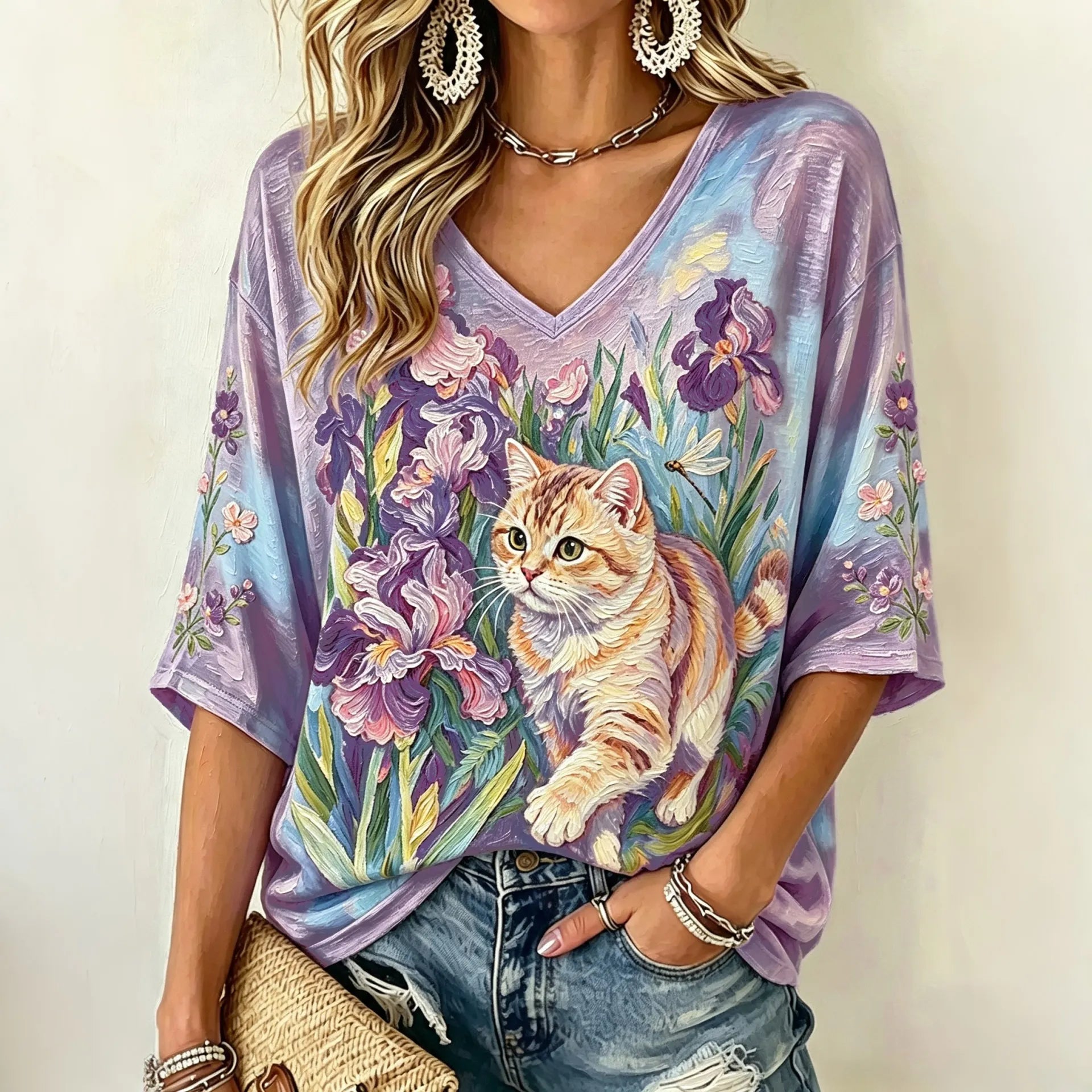 Women's Cat Among Flowers Oil Painting Print Linen Blend T-shirt