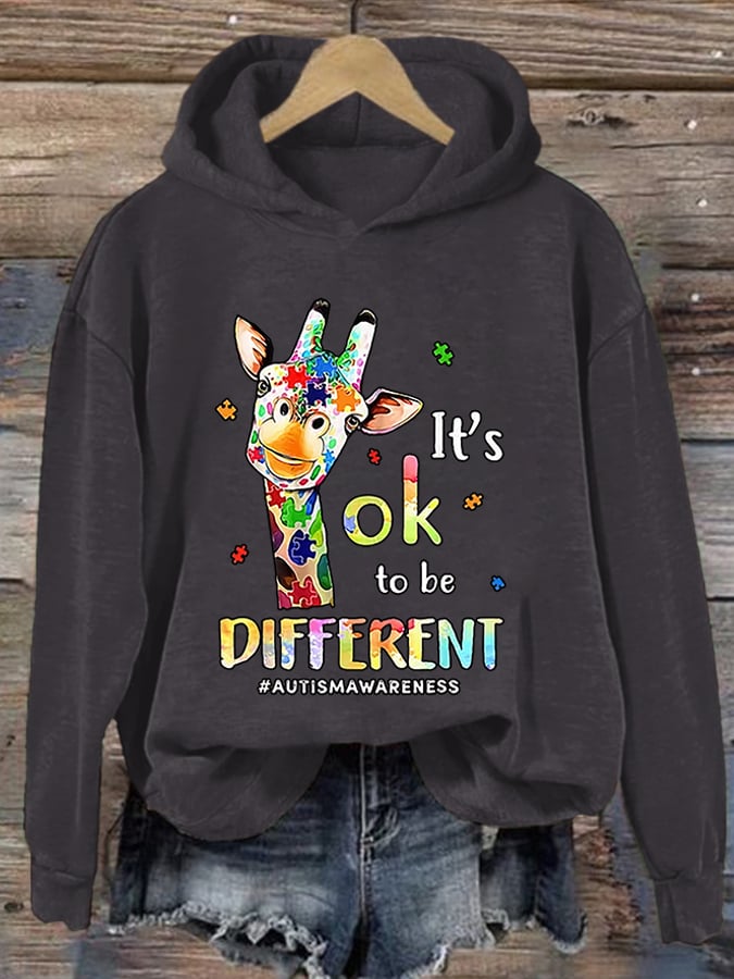 Retro Autism Awareness Giraffe It's Ok To Be Different Print Hoodie