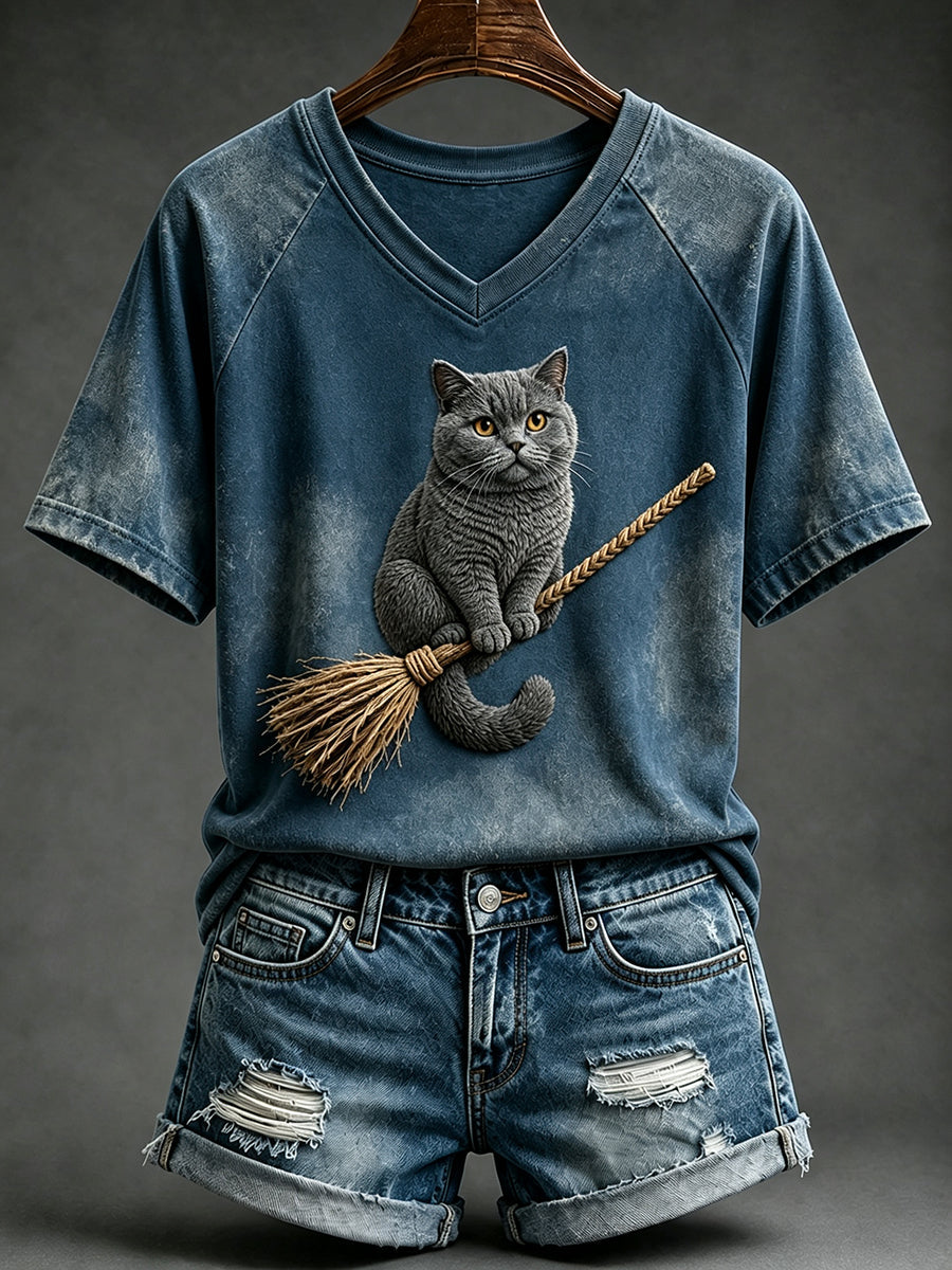 Women's Vintage Halloween Witch Cat Print V-neck Short-sleeved T-shirt