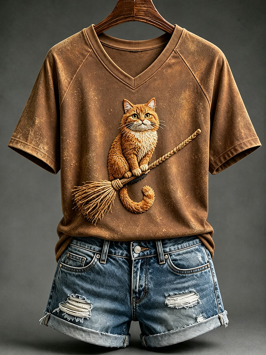 Women's Vintage Halloween Witch Cat Print V-neck Short-sleeved T-shirt